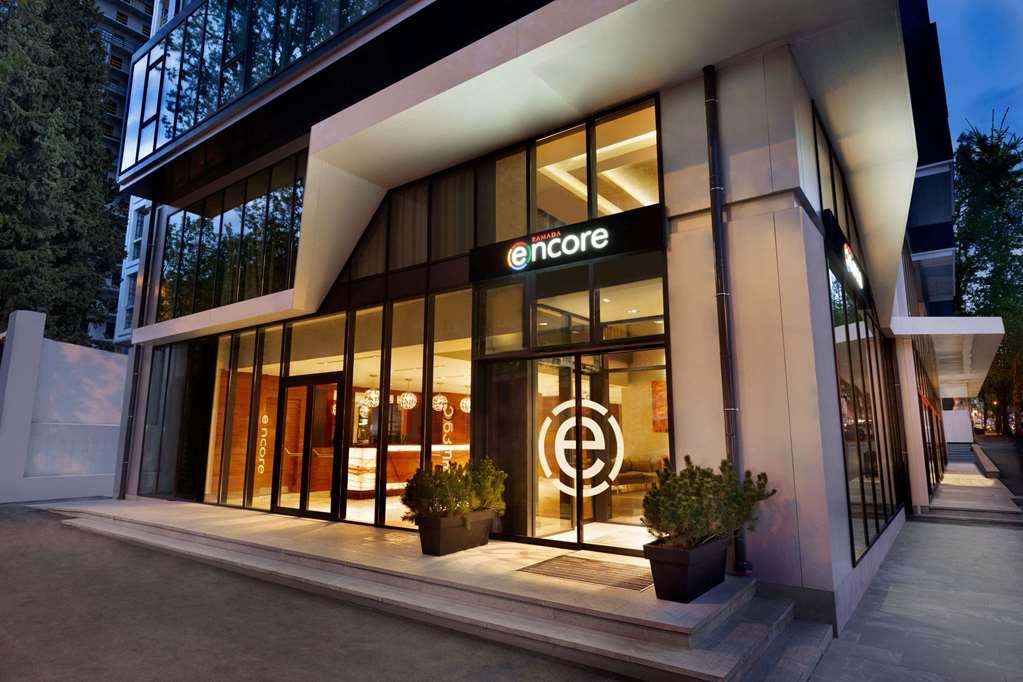 Ramada Encore Tbilisi Exterior photo