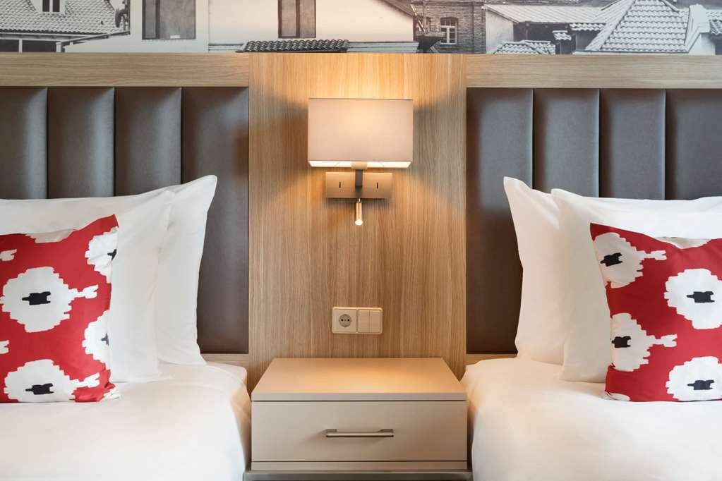 Ramada Encore Tbilisi Room photo